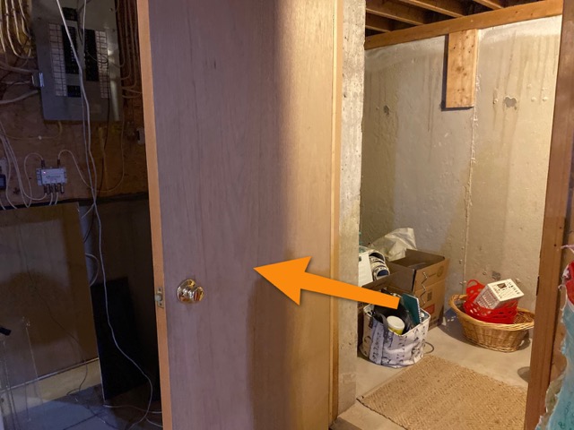 Cold Rooms: Are they useful or just a source of problems? 3 Hollow door Medium